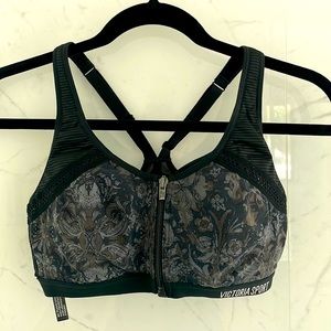 Victoria Secret Sport Bra